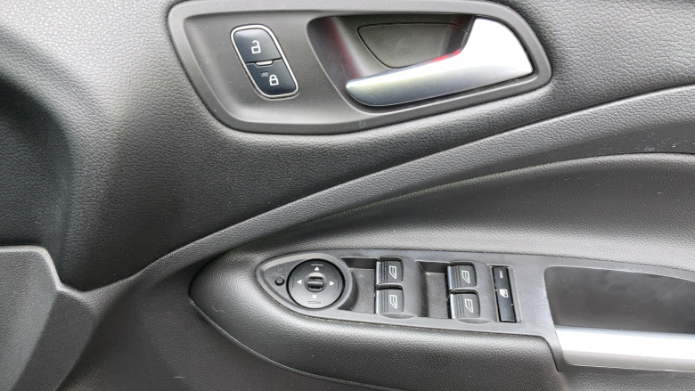 Ford Kuga 2.0 TDCi Titanium 5dr 2WD Diesel Estate